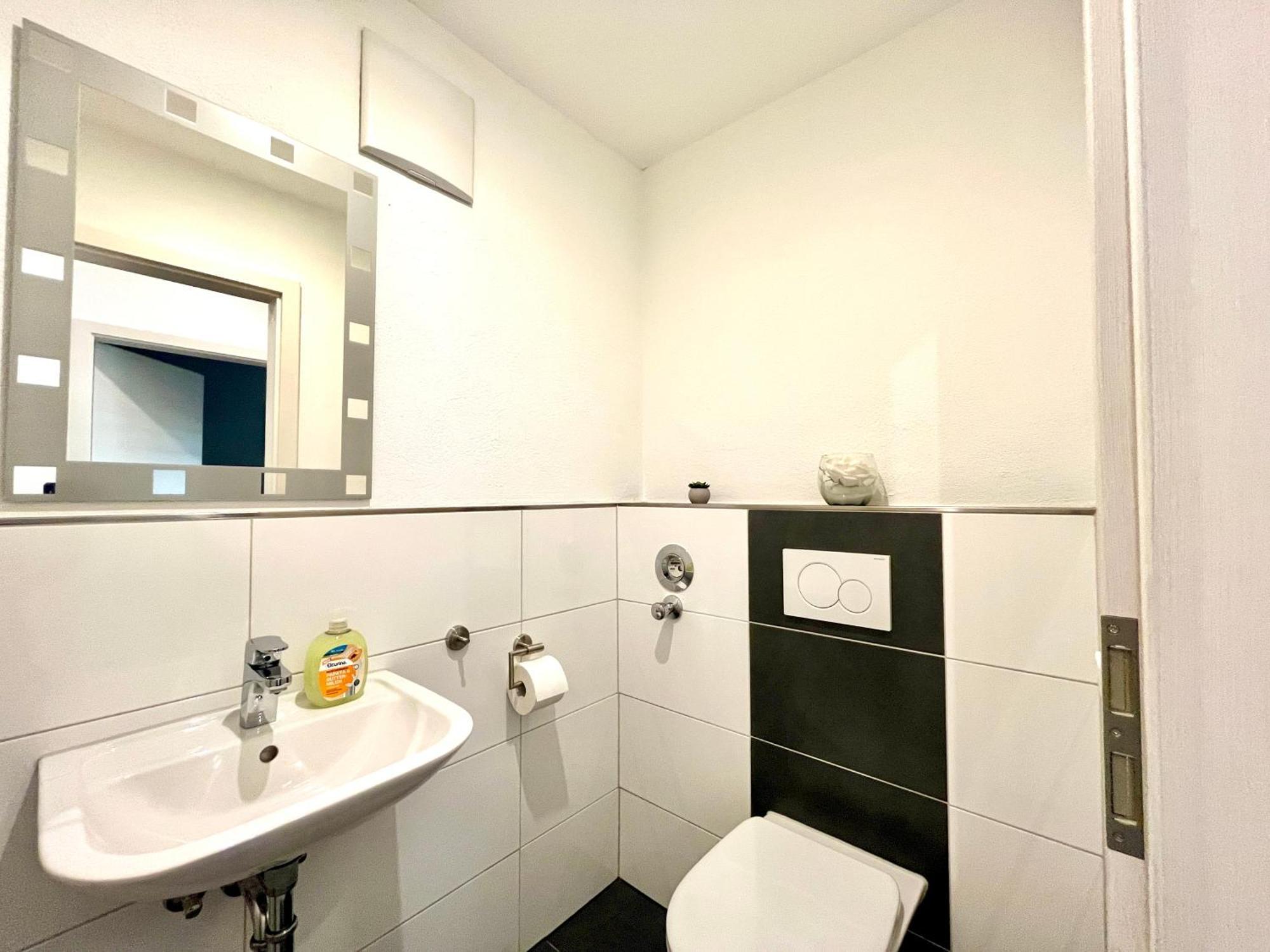Ferienwohnung Moseltraum, 1-6 Pers, Mit 3 Schlafzimmer Und Panoramabalkon Müden Kültér fotó