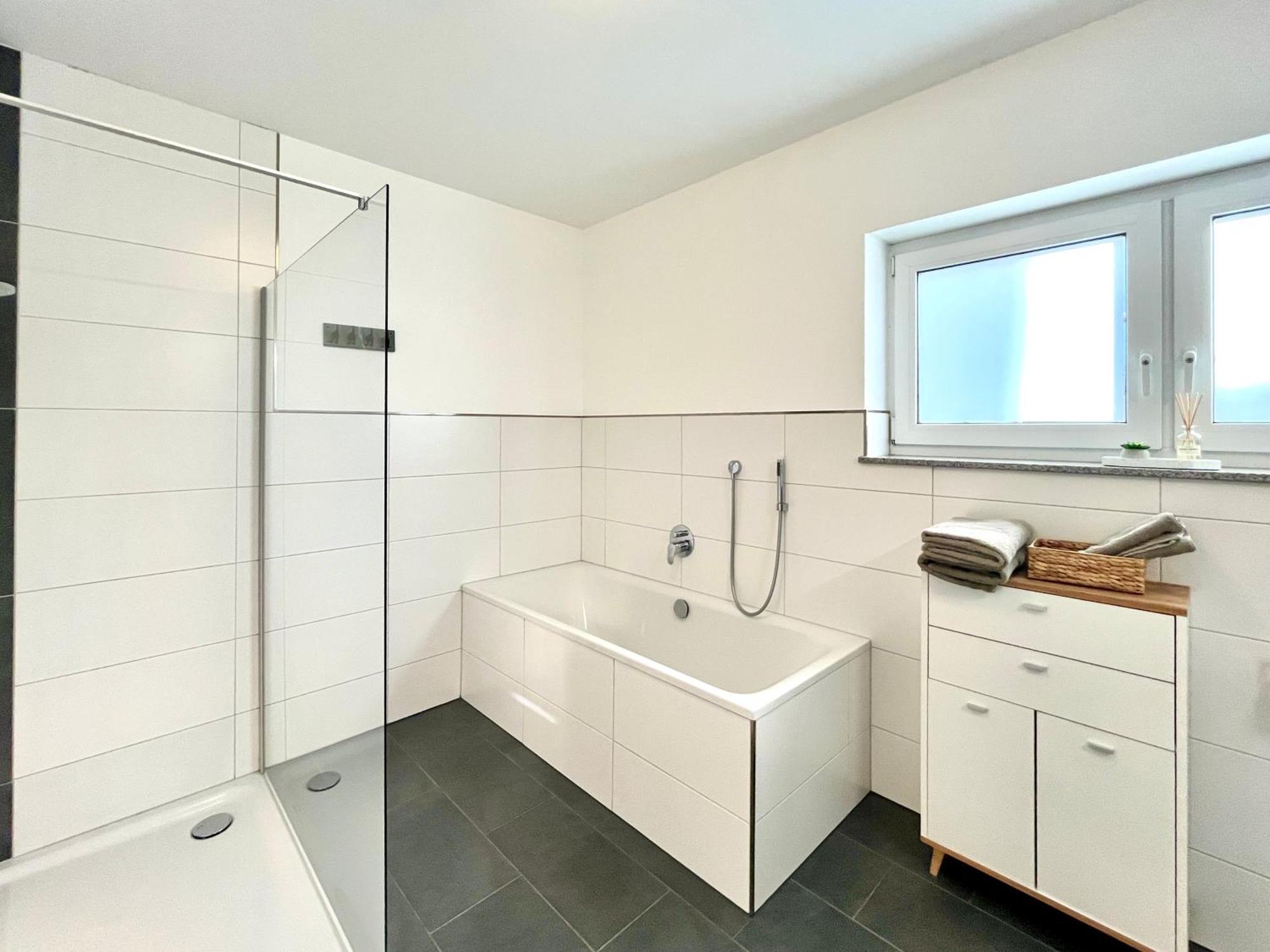 Ferienwohnung Moseltraum, 1-6 Pers, Mit 3 Schlafzimmer Und Panoramabalkon Müden Kültér fotó
