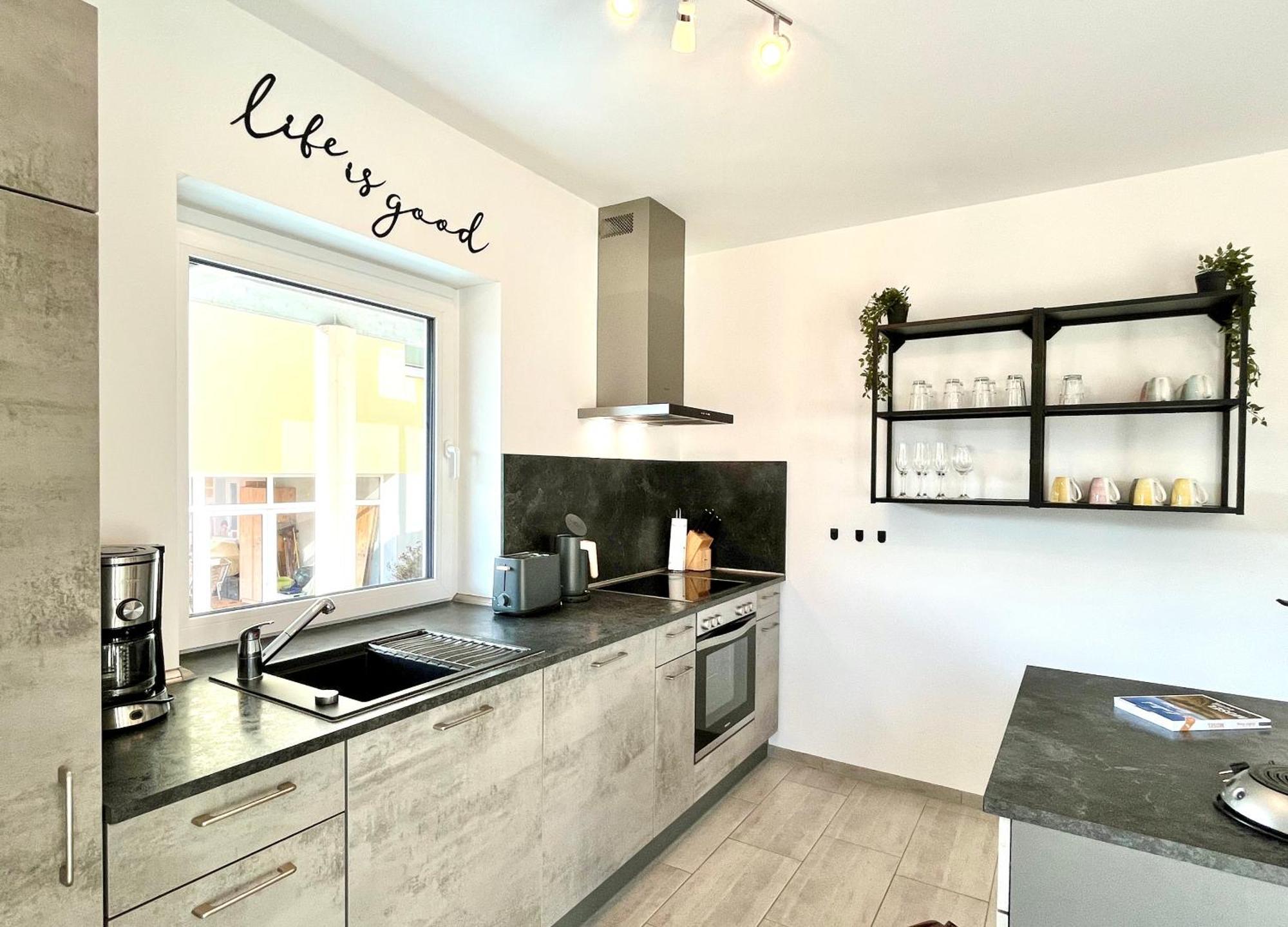 Ferienwohnung Moseltraum, 1-6 Pers, Mit 3 Schlafzimmer Und Panoramabalkon Müden Kültér fotó