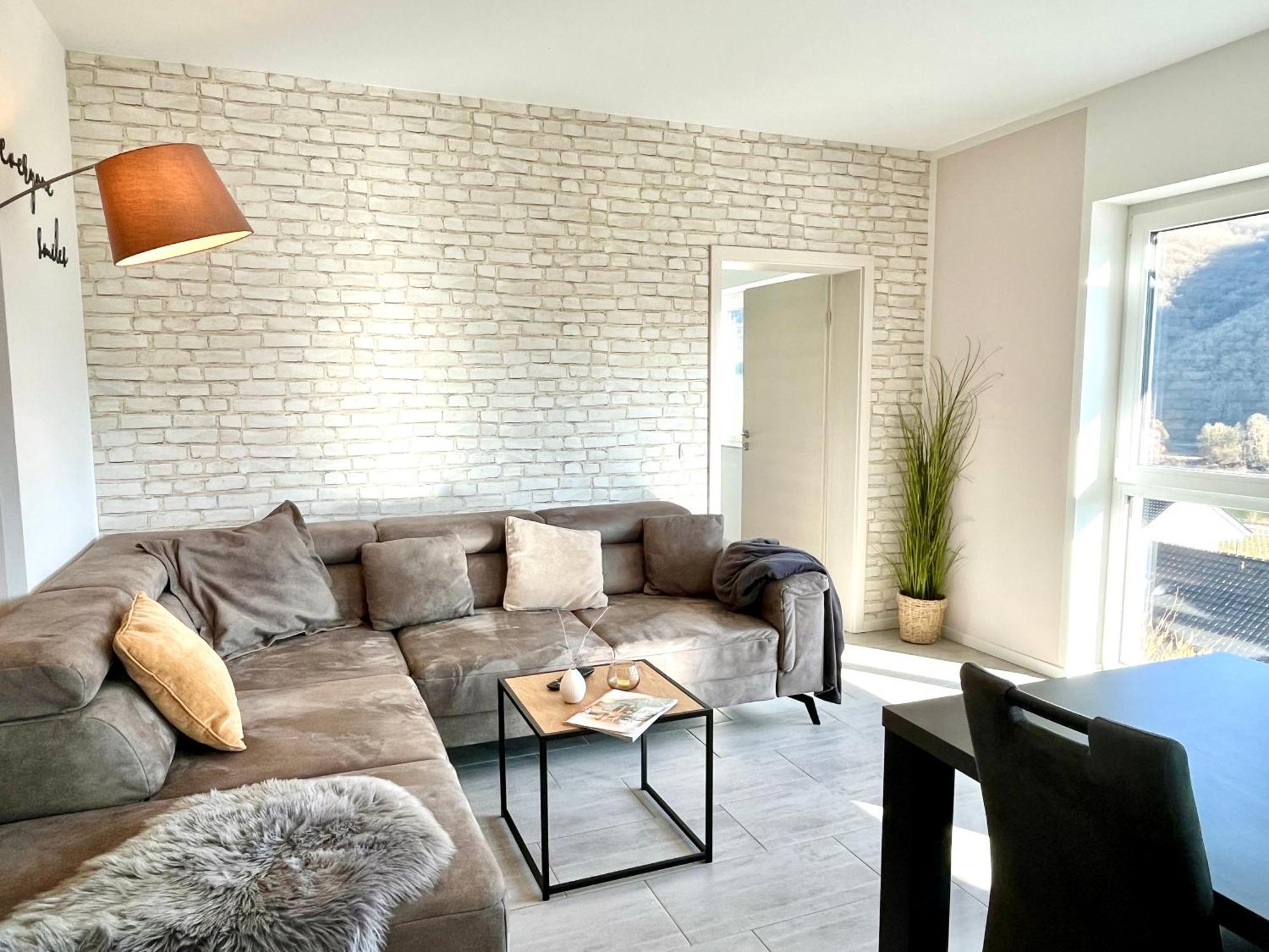 Ferienwohnung Moseltraum, 1-6 Pers, Mit 3 Schlafzimmer Und Panoramabalkon Müden Kültér fotó